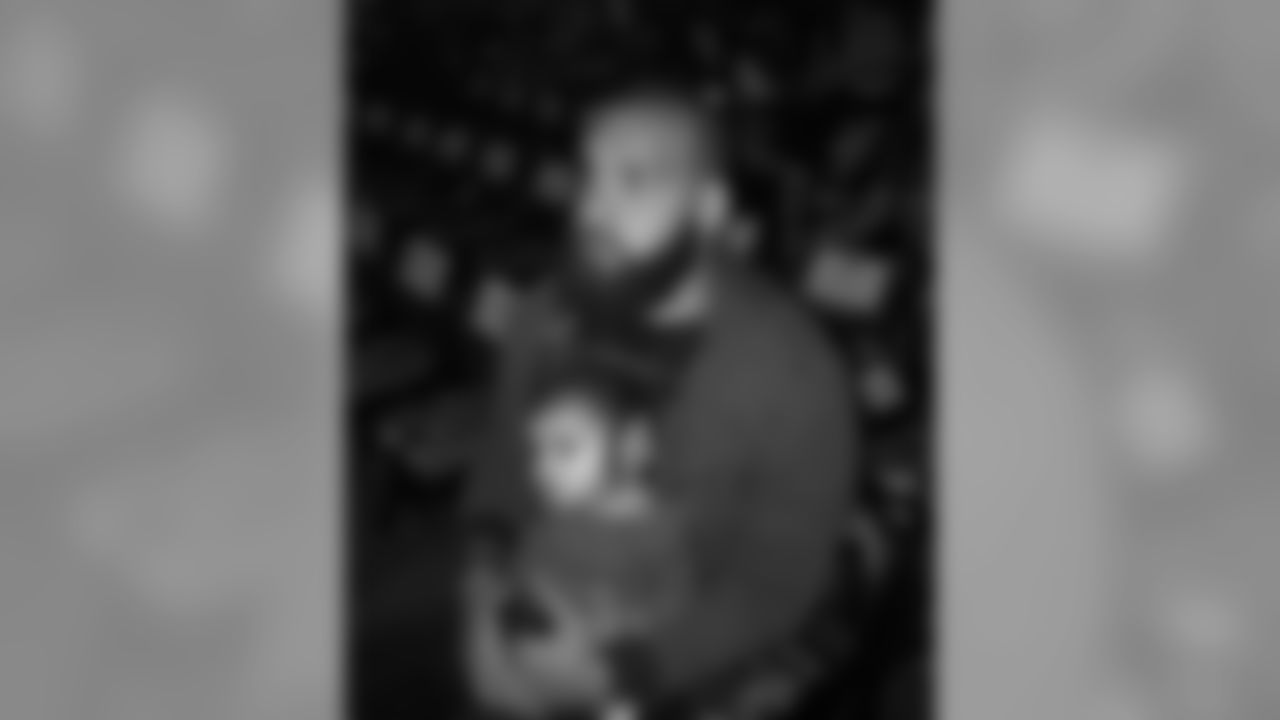 20182404-lawrence-guy-instagram.jpg