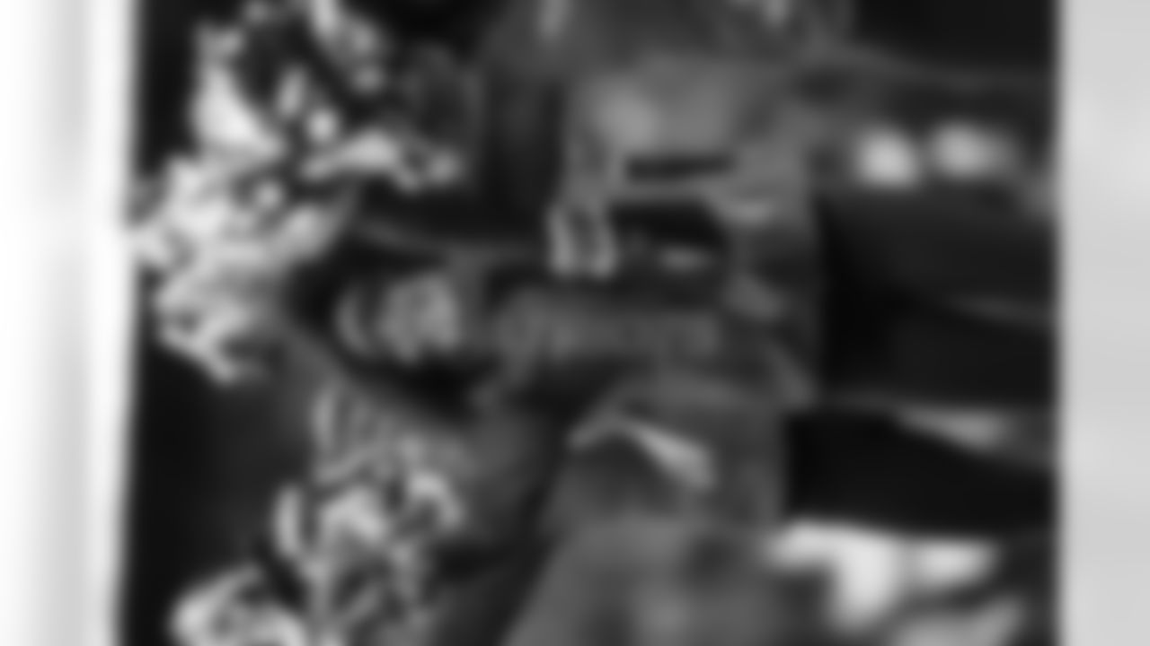 br121216cl_ds060-watermarked.jpg