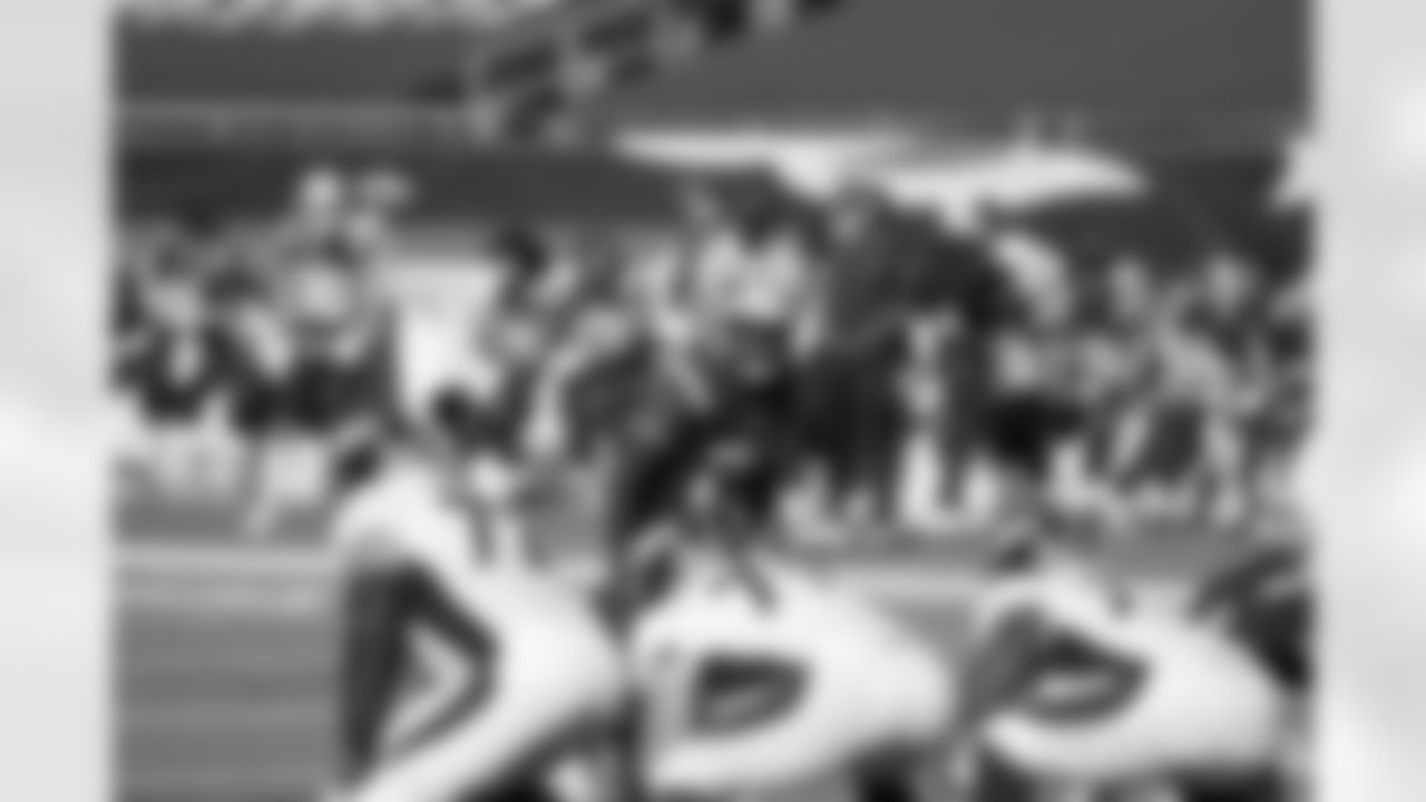 1EJA4304-watermarked