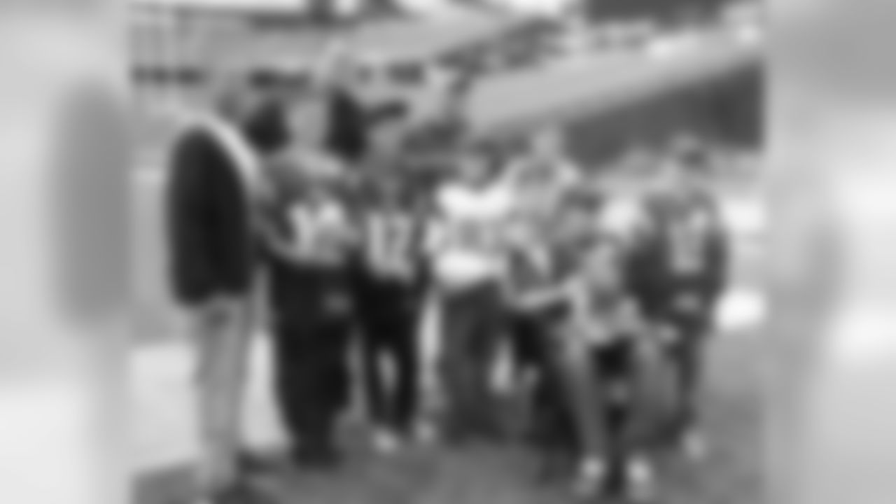Tom and Wes hung out with seven kids and their families following the team's walkthrough, and Robert Kraft, Bill Belichick and the entire team stopped over to say hello and sign autographs on Saturday, October 15, 2011.