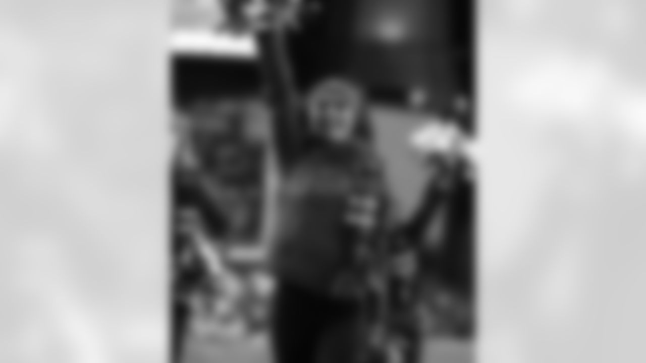 br121216cl_ds254-watermarked.jpg