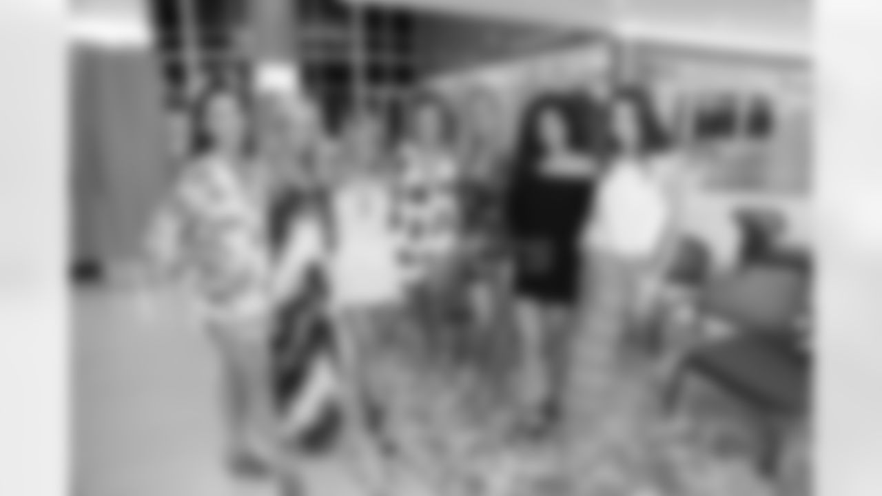 20160601_cheer_18-watermarked.jpg