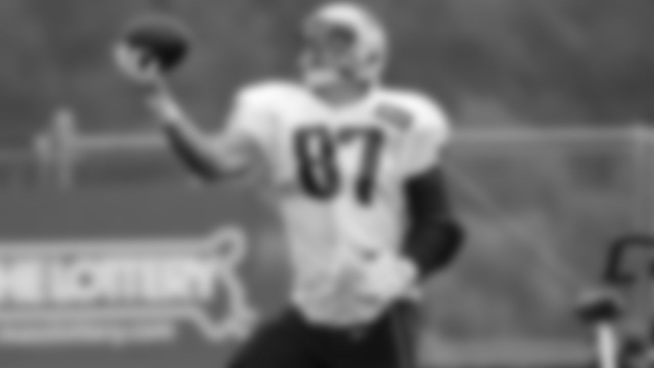 Rob Gronkowski, TE - The All-Pro tight end has seemingly had some of his reps monitored along with Brady's this summer, including sitting out the preseason opener. Gronkowski remains the centerpiece of the Patriots passing attack and assuming he steps on the field will be worth watching on every snap.