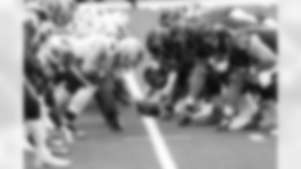 Houston Texans line of scrimmage during an NFL football game against the Houston TexansNew England Patriots, Sunday, Nov. 22, 2020, in Houston. (AP Photo/Matt Patterson)