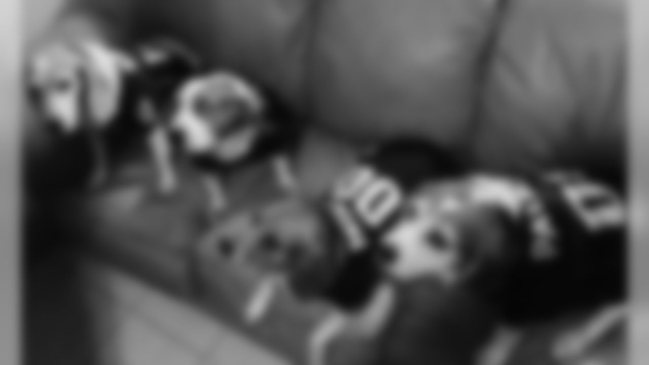 53270_8_2001582021
