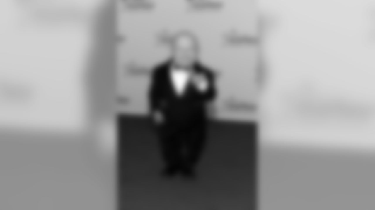 Actor Verne Troyer is seen on the red carpet at the Starkey Hearing Foundation's "So the World May Hear" Awards Gala on Sunday, July 20, 2014 in St. Paul, Minn. (Photo by Diane Bondareff/Invision for Starkey Hearing Foundation/AP Images)
