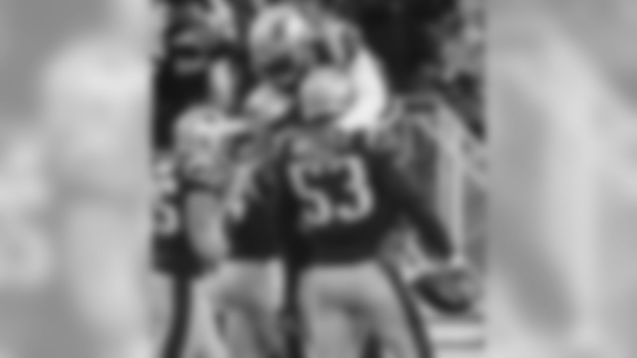 Kyle Van Noy and Elanond Roberts