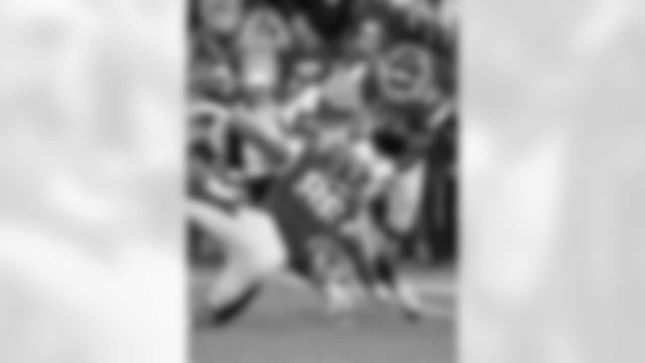 Tom Brady, QB - New England's legendry passer adds to his story each time he takes the field. He's been fantastic in two games since returning and over the years has had his way with the Steelers defense, which just happens to be very bad this season.