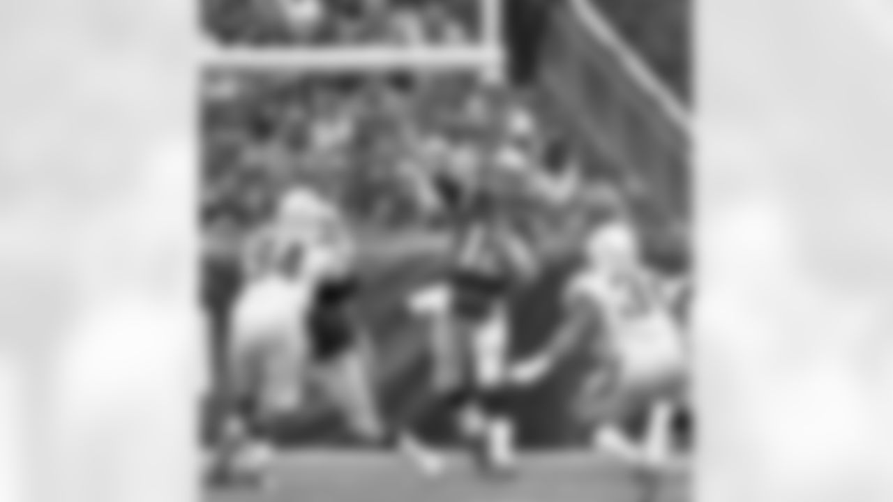 20171029_nordstromsbest_chargers_watermarked04.jpg