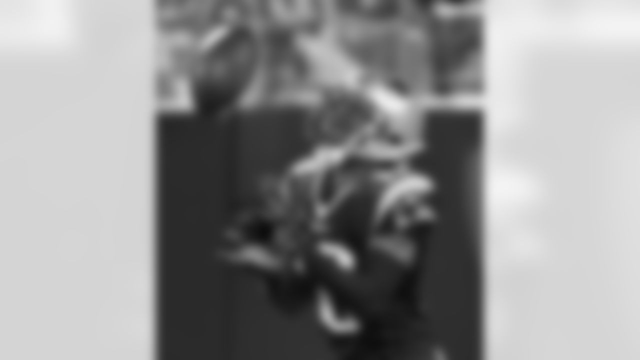 20160826_nordstrom_panthers_best_0125.jpg
