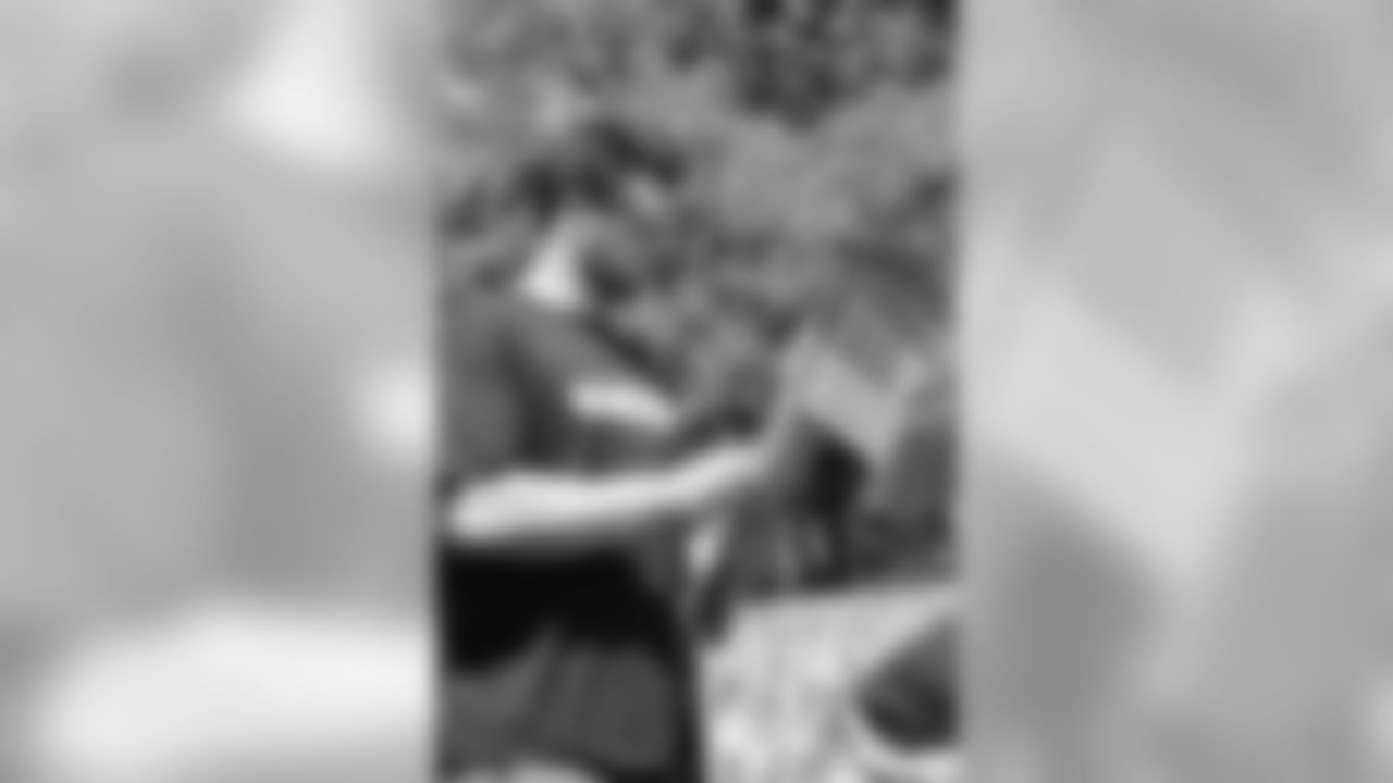 20180523_MassMilitary_JulieRedwine638