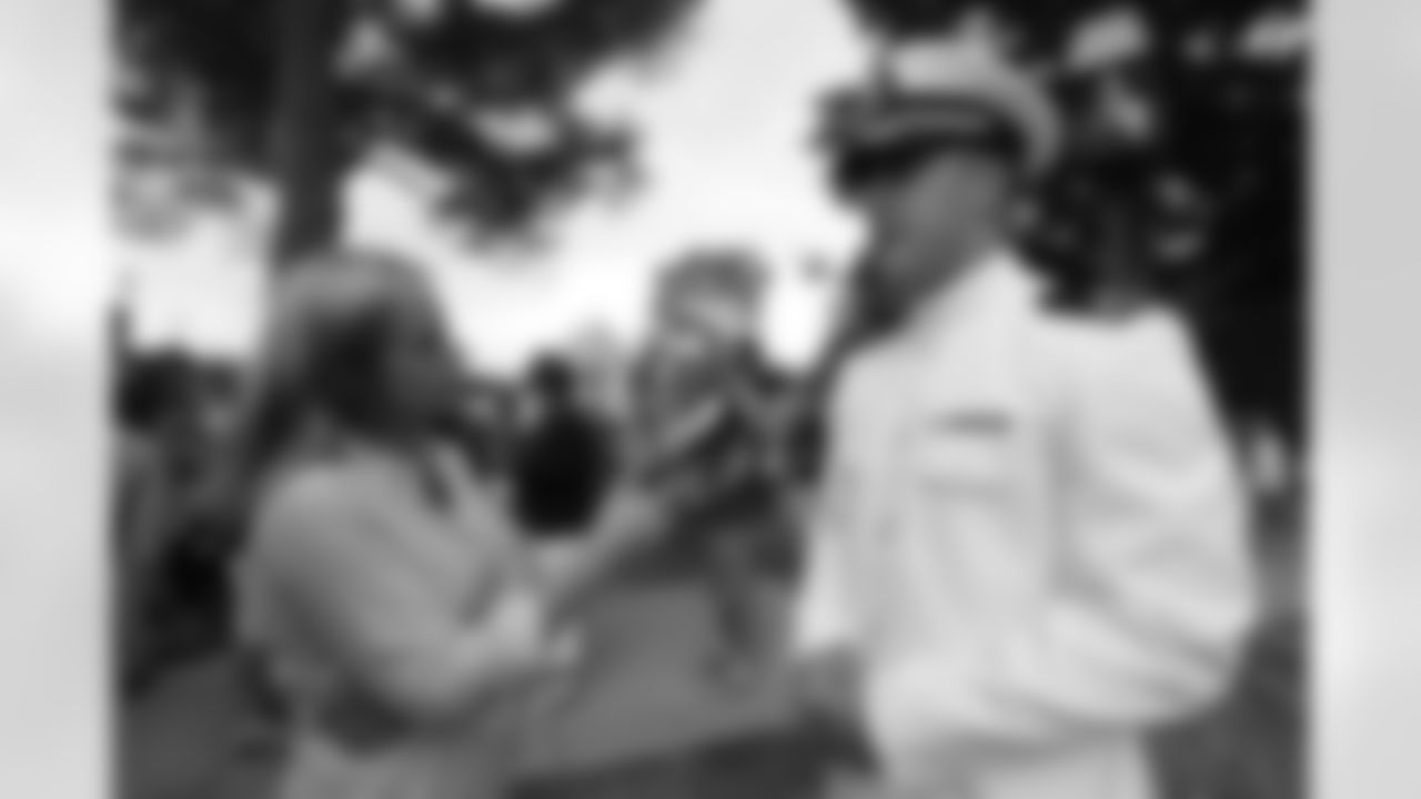 072616jcfallheroes_ea08.jpg