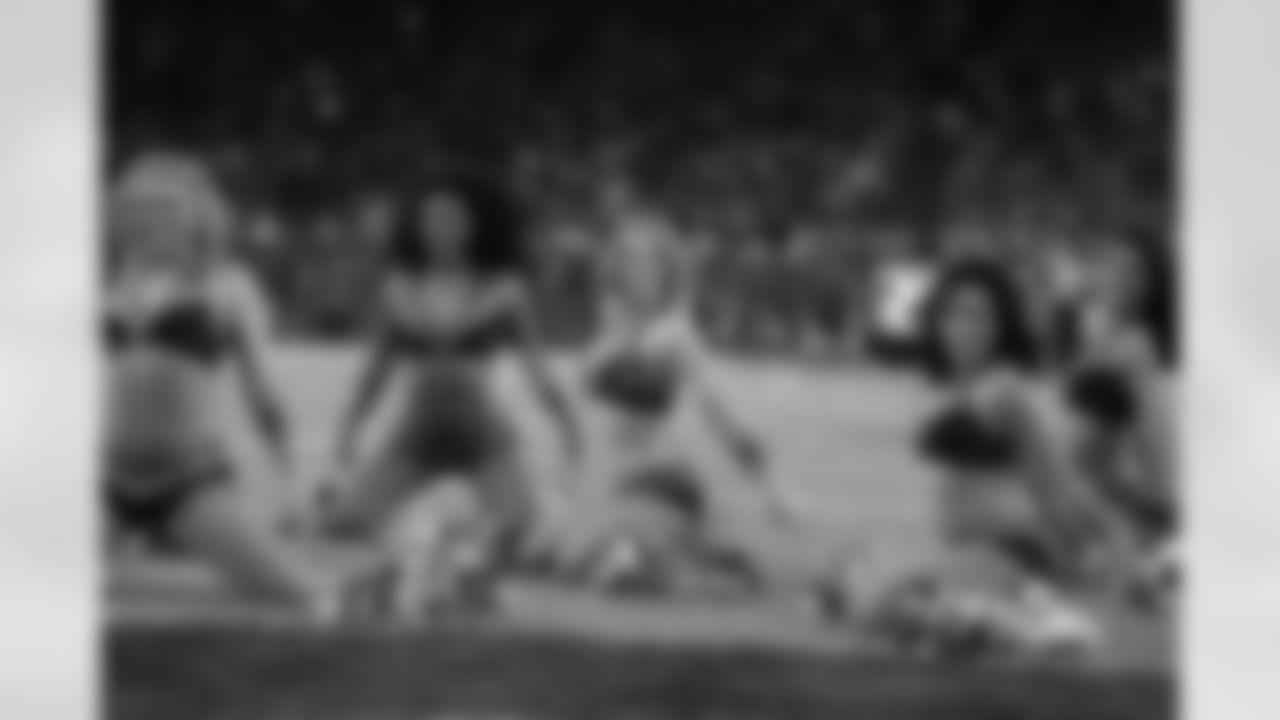 sbli_af020517cheer_ds202-watermarked.jpg