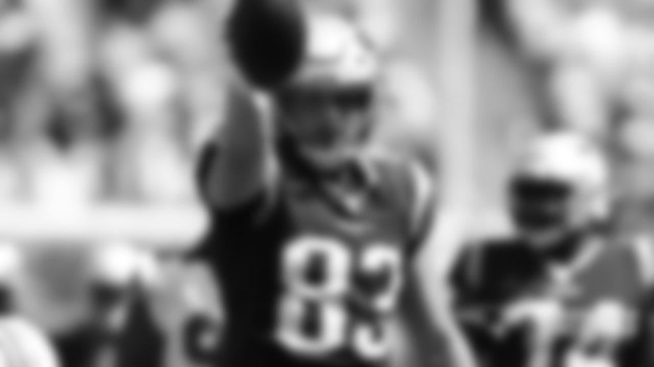 Matt LaCosse, TE: LaCosse saw his first game action of the season after recovering from an ankle injury and chipped in with two catches. With the majority of the coverage attention going to the wide receivers and running backs, LaCosse could put together a pretty solid season finding open spaces in the defense. The biggest key? Sustaining his blocks and helping to get the running game going.