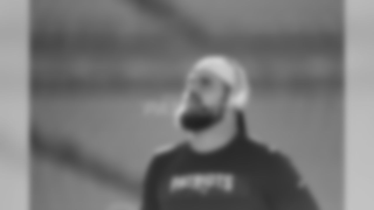 Patriots RB James Develin
