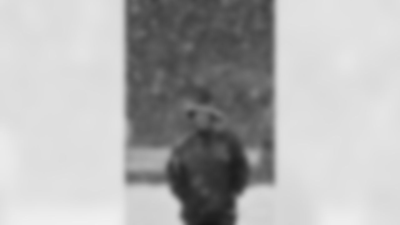 TT101809_KN1162-watermarked