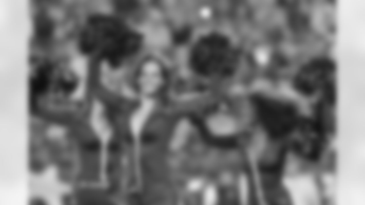 ht092216cl_kn103-watermarked.jpg