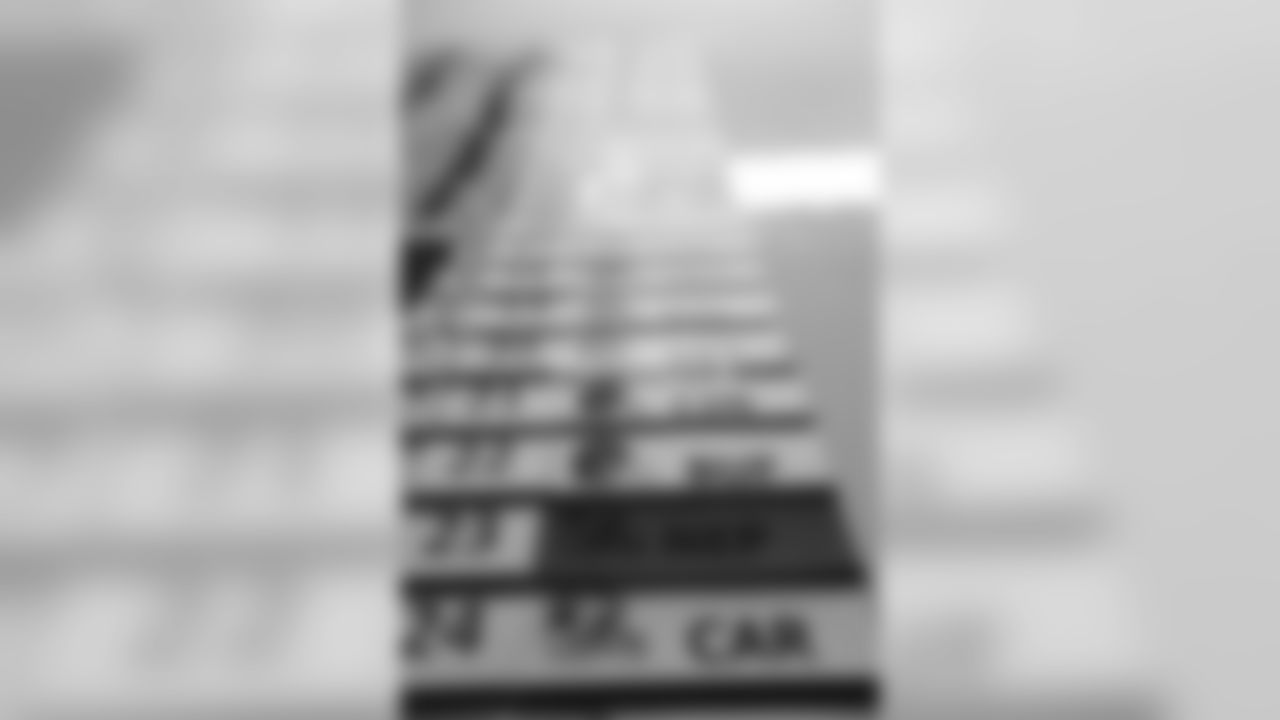 042618-draftroom_eja20-watermarked.jpg
