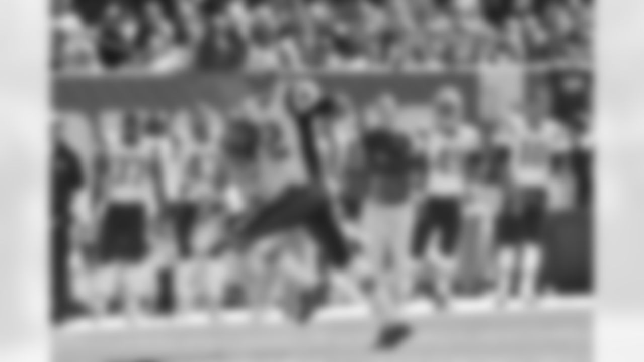 cb100916_kn2107-watermarked.jpg