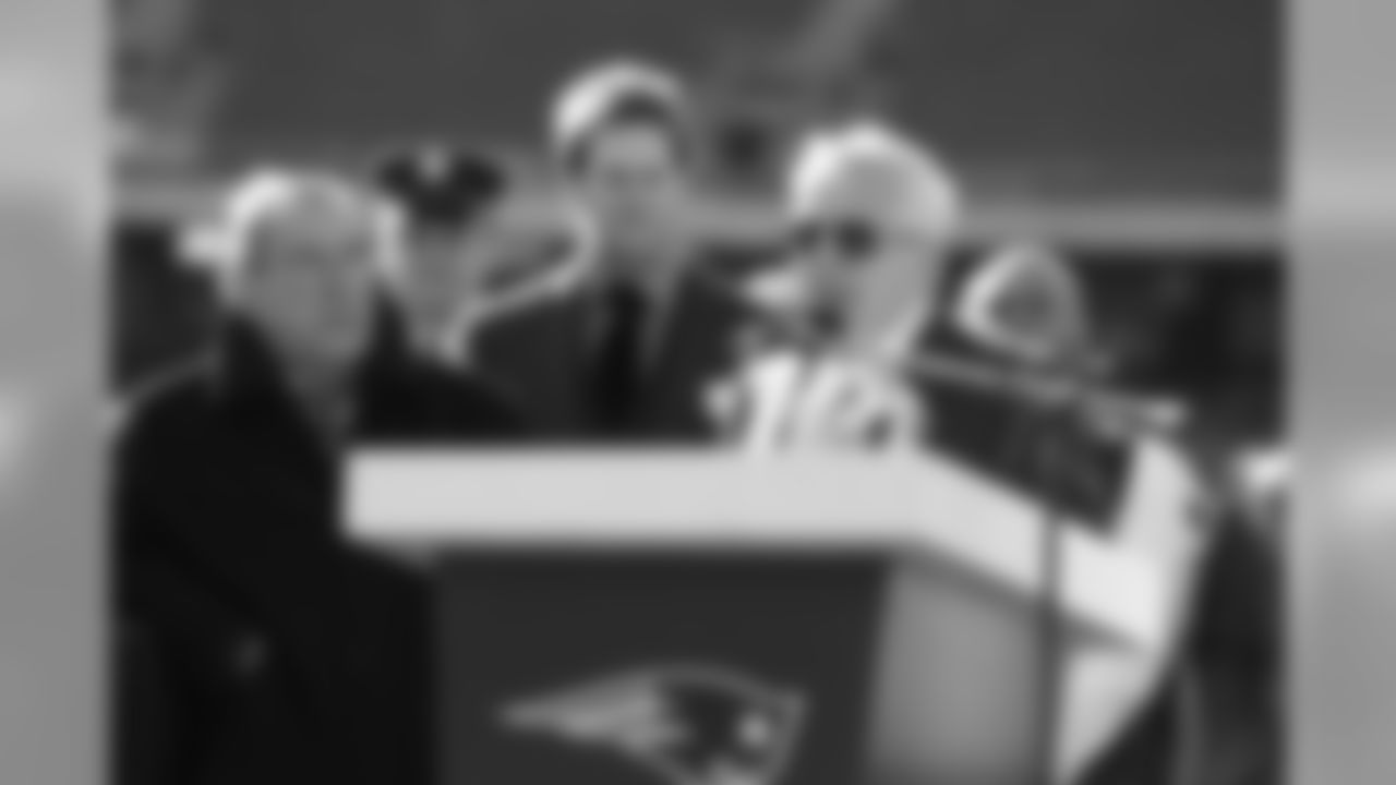 Robert Kraft addresses the Gillette Stadium crowd on Sunday, January 29, 2012.