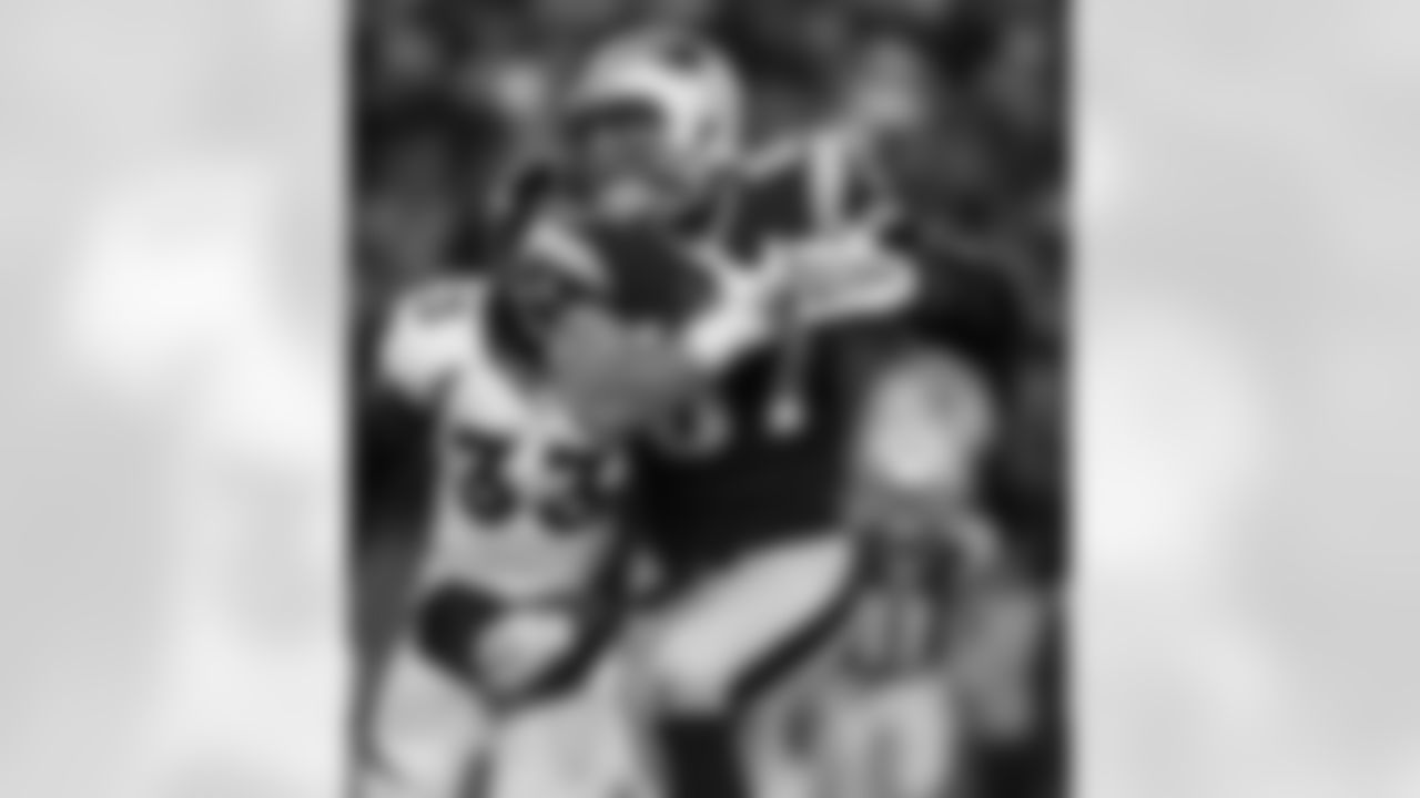 Rob Gronkowski vs. Denver Broncos