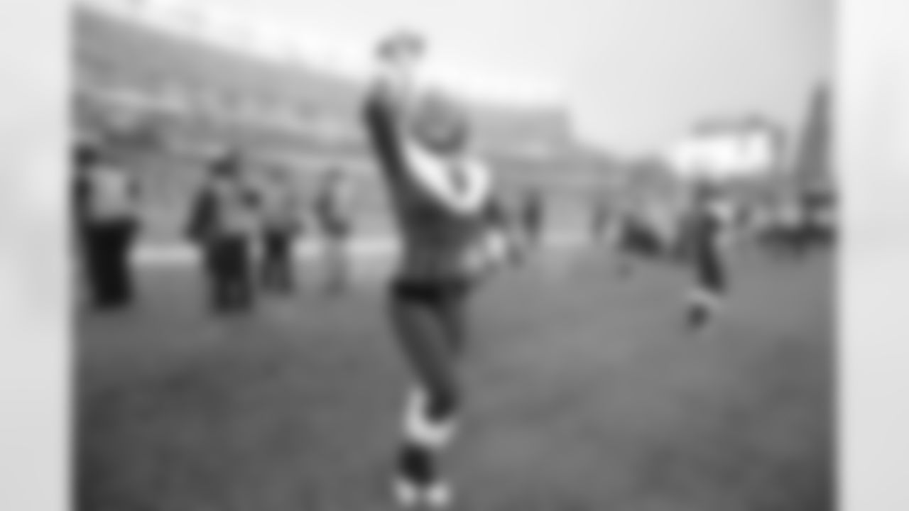 nyj122416cl_ds134-watermarked.jpg