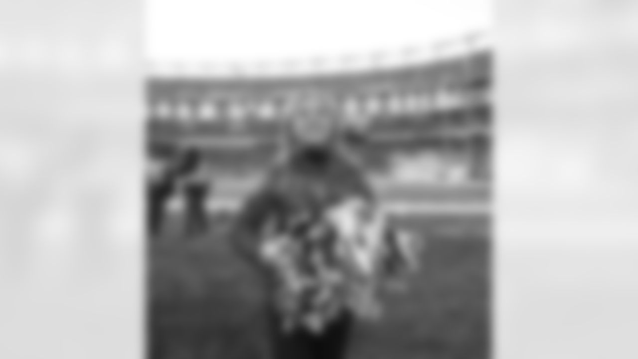 lar120416cl_ds04-watermarked.jpg