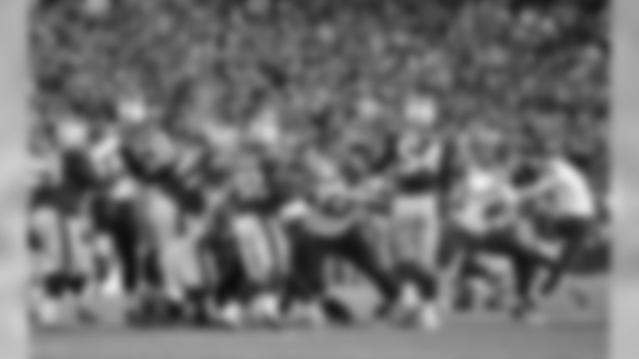 20161113_nordstrom_best_seahawks_watermarked0297.jpg