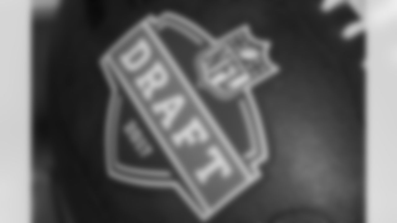 20170427_nfldraft-footballap_16245601308746.jpg