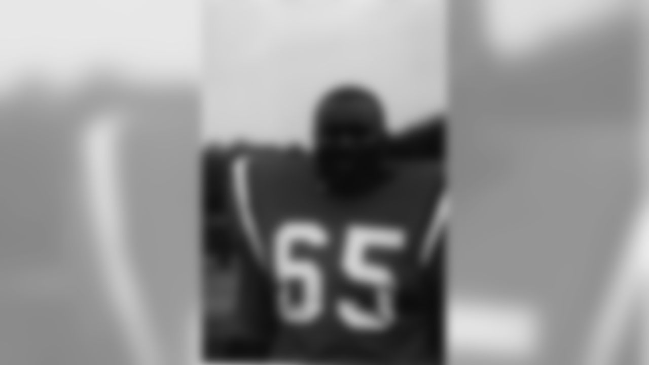 Former Patriots Defensive Tackle Houston Antwine.