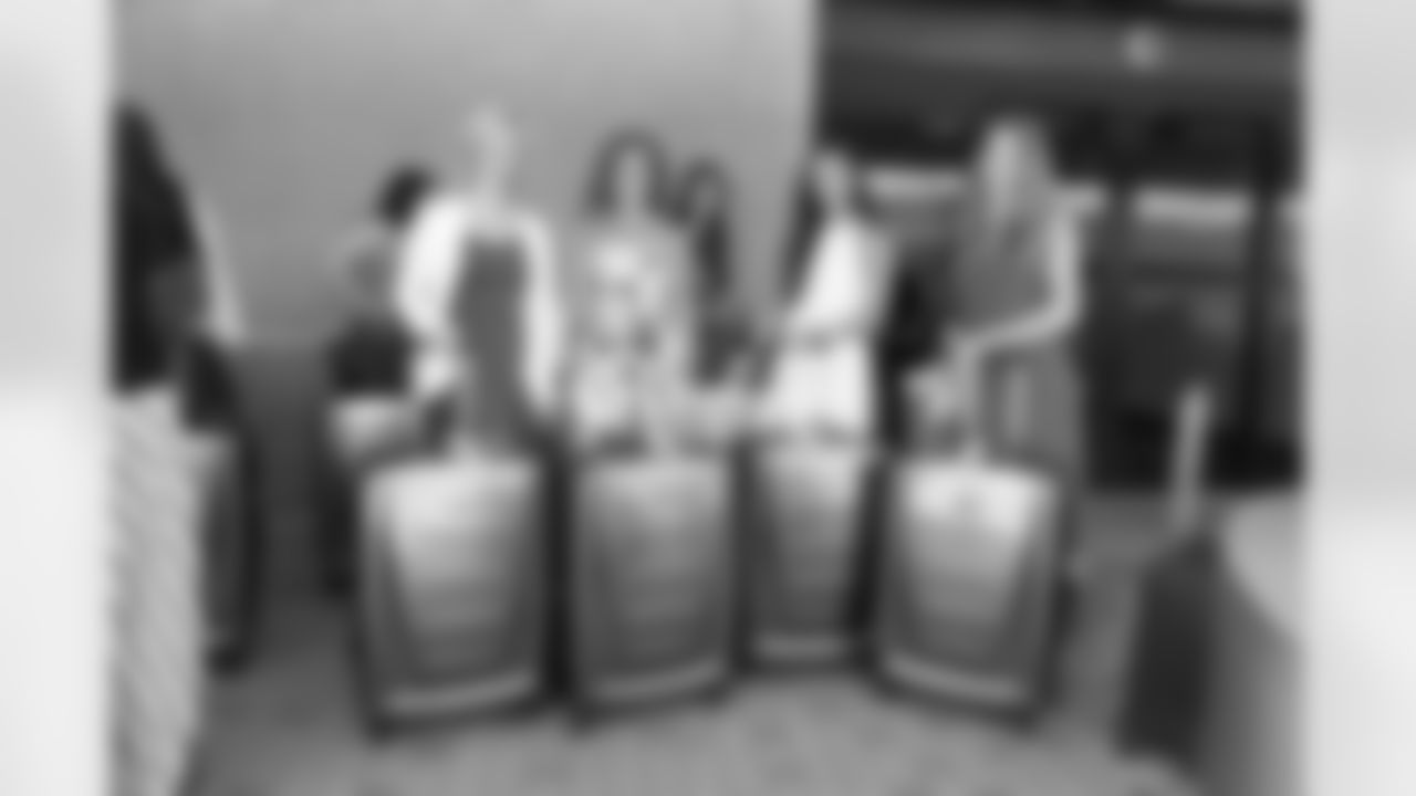 20160601_cheer_13-watermarked.jpg