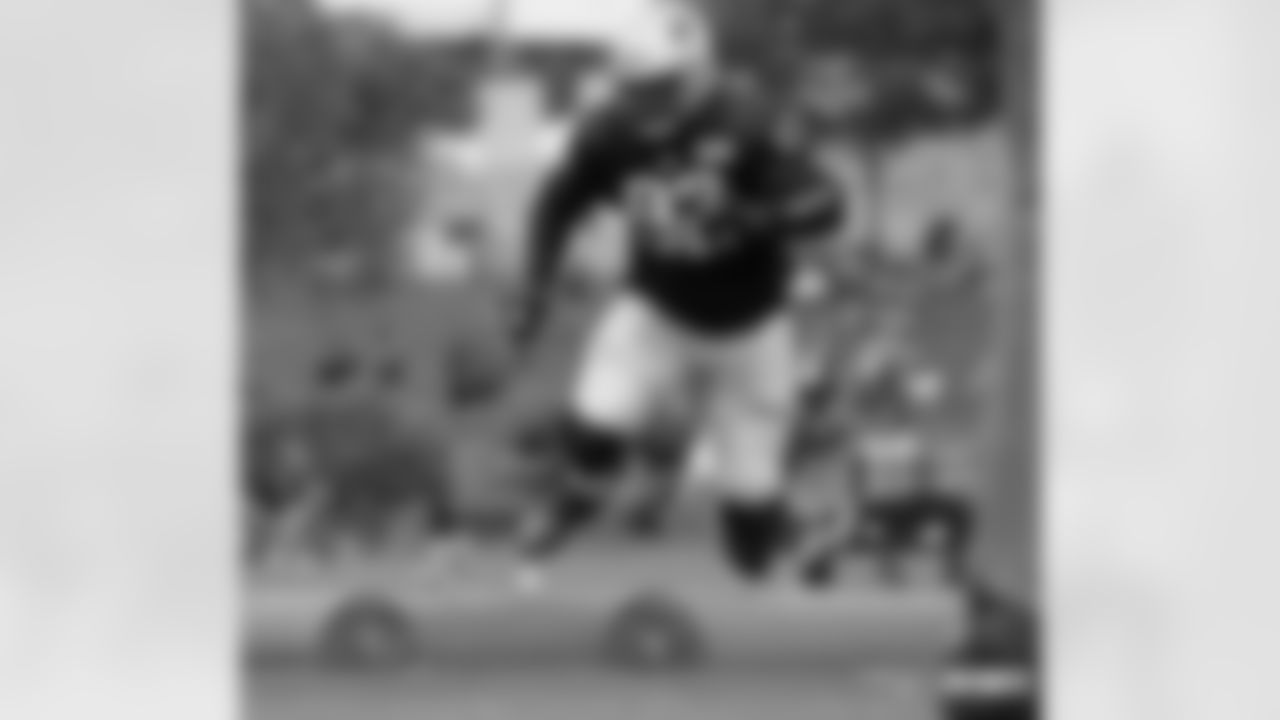 Davon Godchaux
