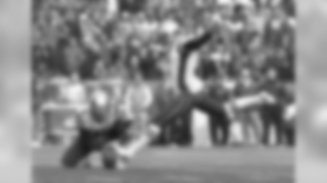 20171203_bills_nordstrom639.jpg