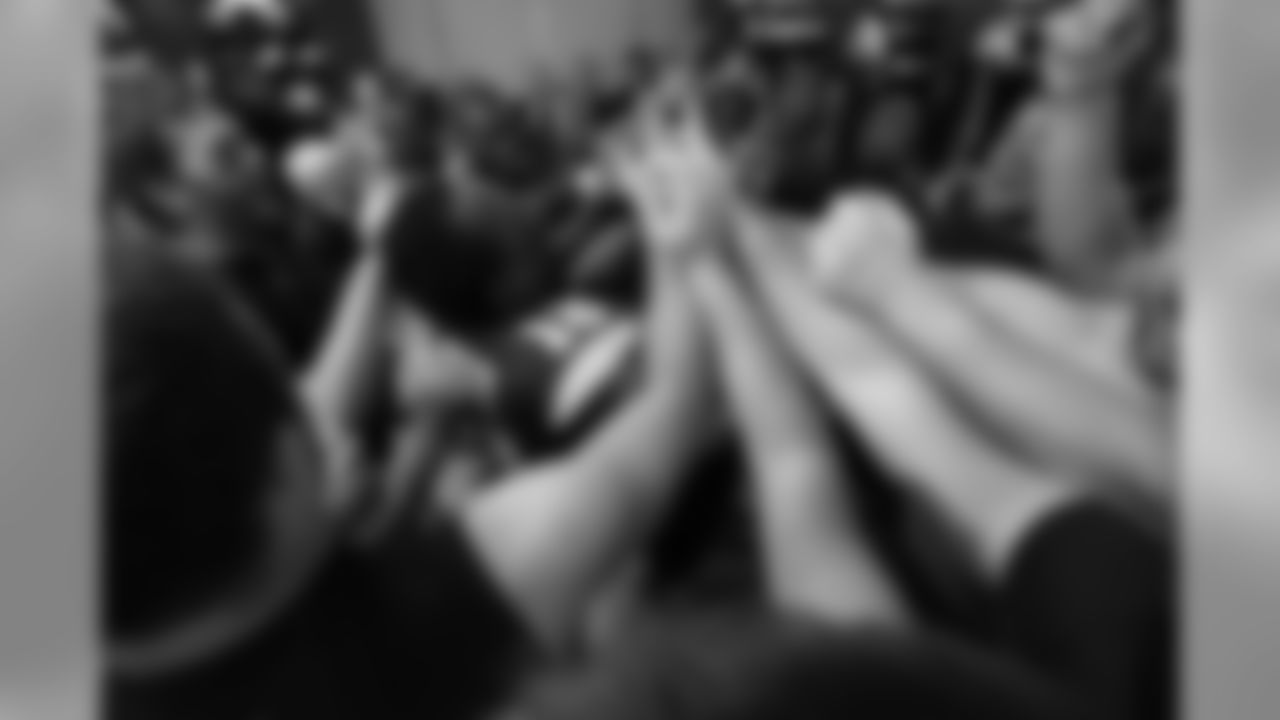 temp906703_10152823355597372_9050017828223988652_o.jpg