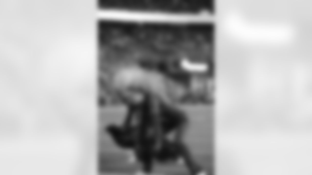 ht092216cl_kn411-watermarked.jpg