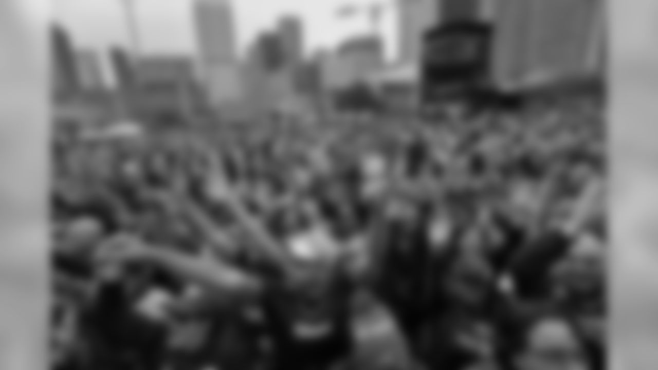 20170204_sbli_fanrally-houston_kdn0255.jpg