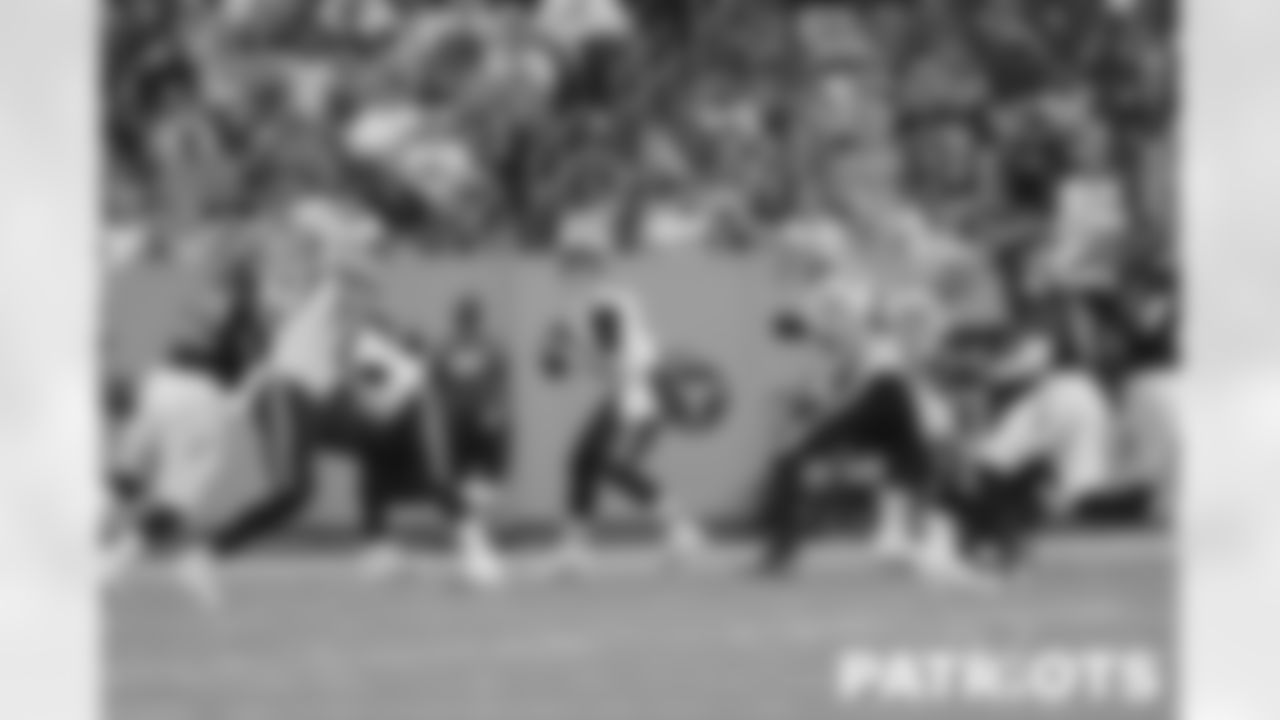 Patriots quarterback Bailey Zappe (4).