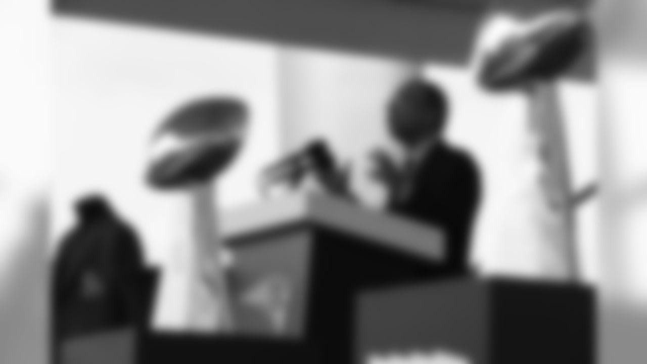 Patriots President Jonathan Kraft got the ceremony started