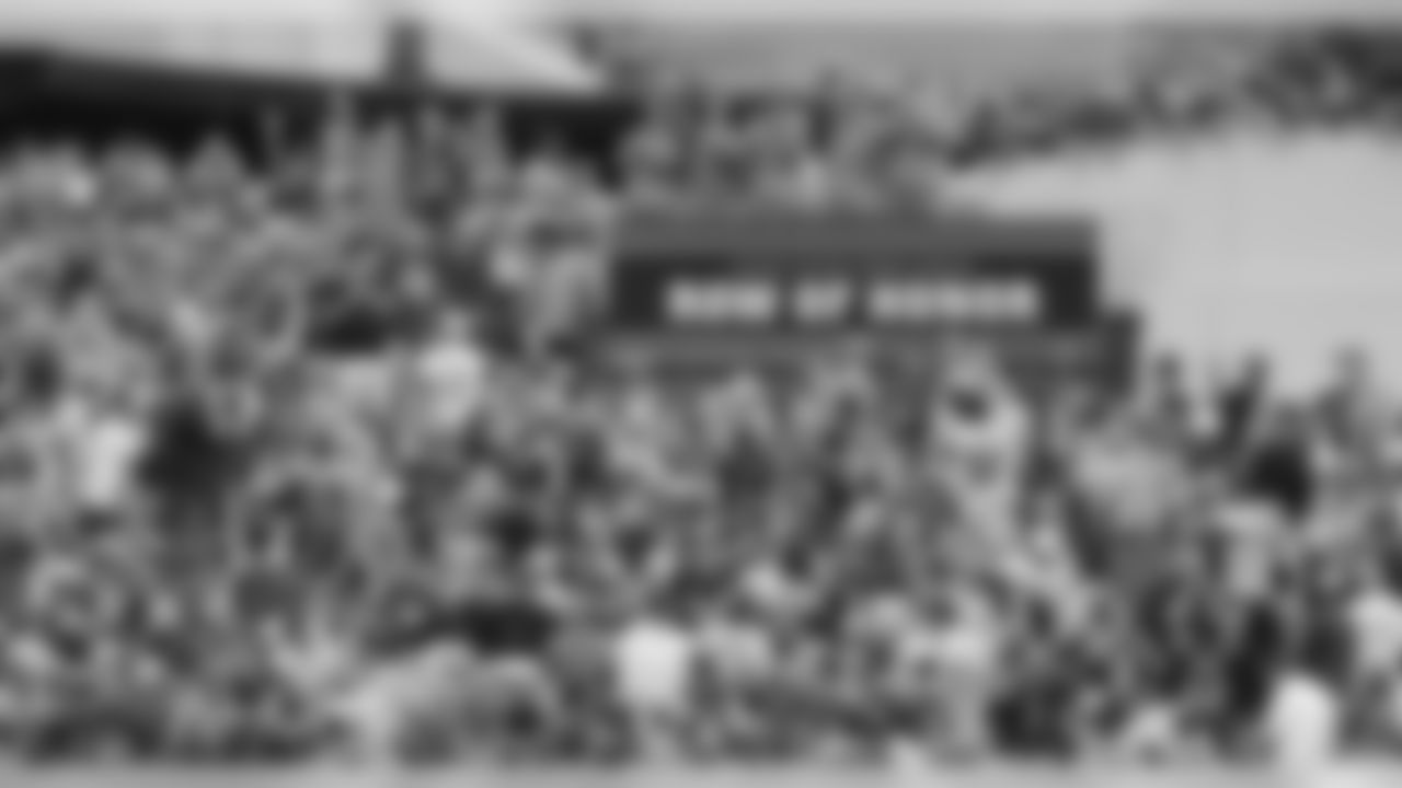 20160918_silverman_dolphins_best0263-watermarked.jpg