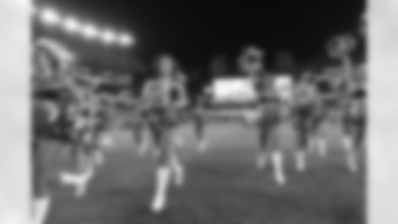 Jadeveon Clowney, DE - The former No. 1 overall pick is healthy and in the midst of a breakout season that includes a game-changing interception to help beat the Raiders. He can make plays all over the front as both a pass rusher and well-rounded defender. Any theories of a Houston upset have to include an impact performance from this first-time Pro Bowler.