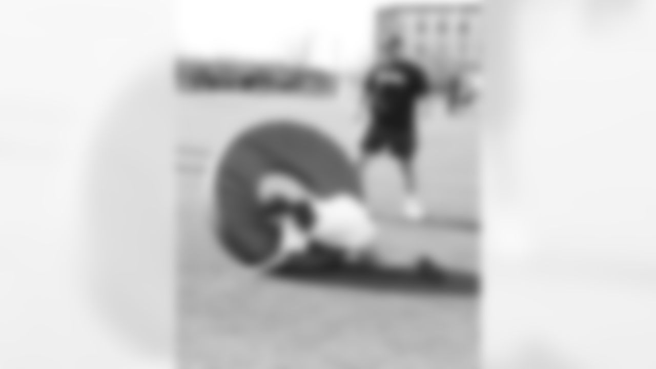 041223_FootballForYouNewport (14)