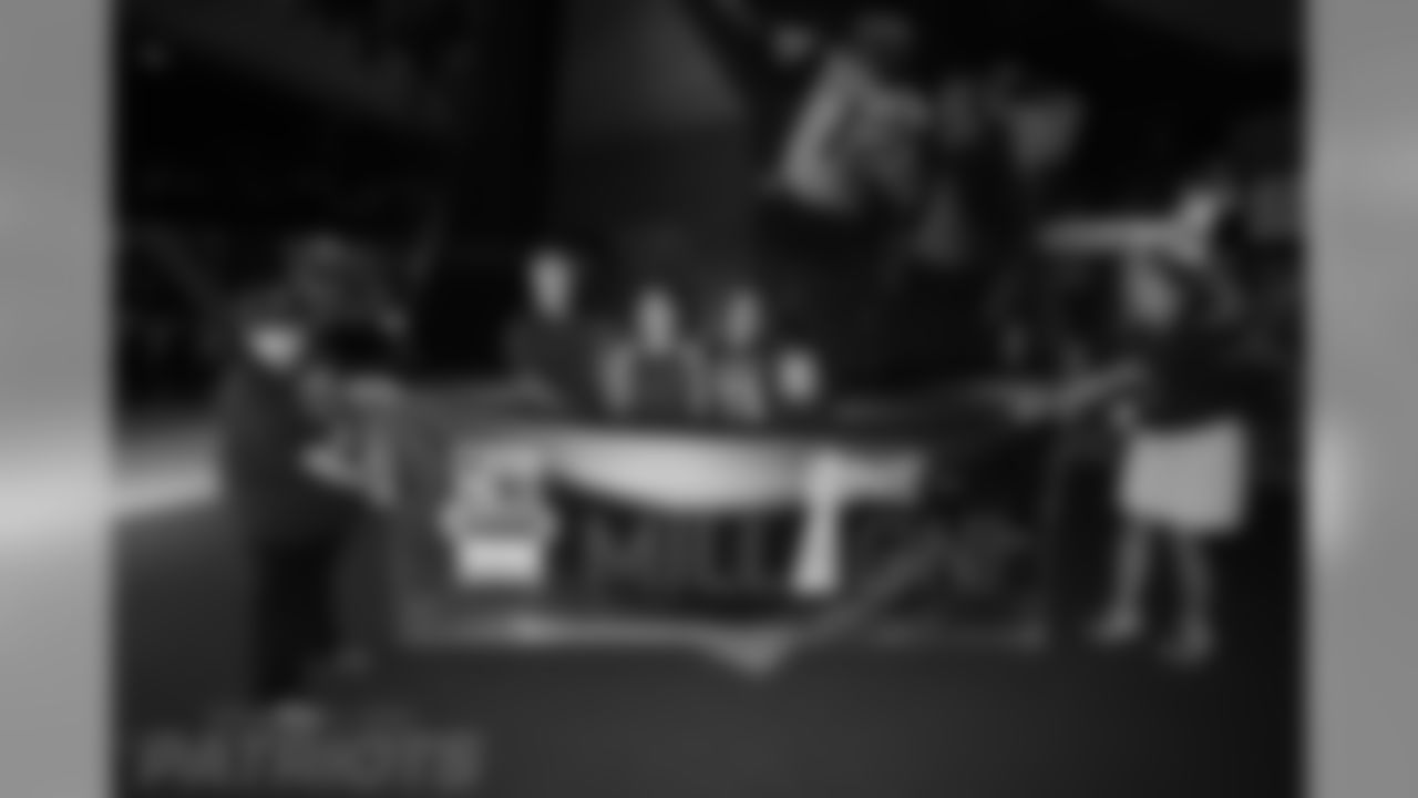 072817hall-1million_eja45-watermarked.jpg