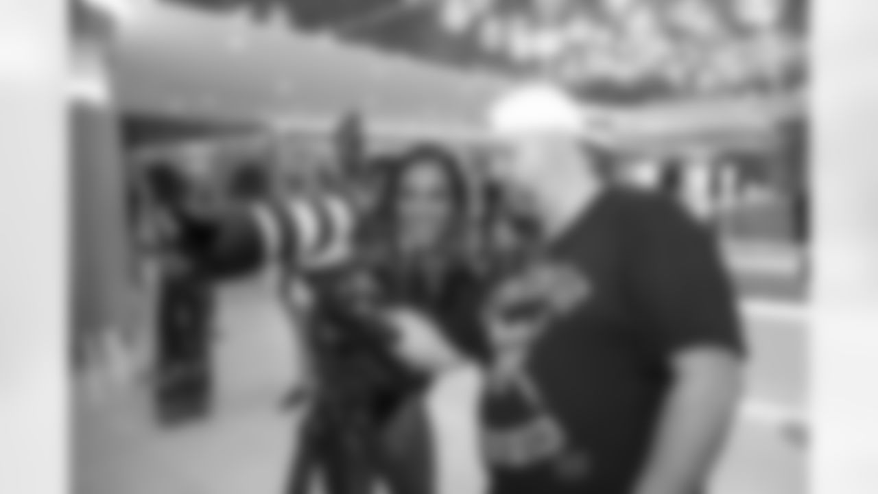 20160601_cheer_19-watermarked.jpg