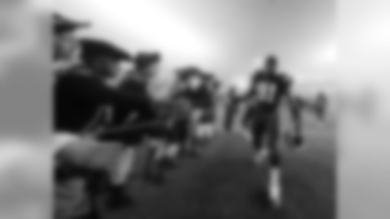 20171022_silvermansbest_falcons_watermarked20.jpg