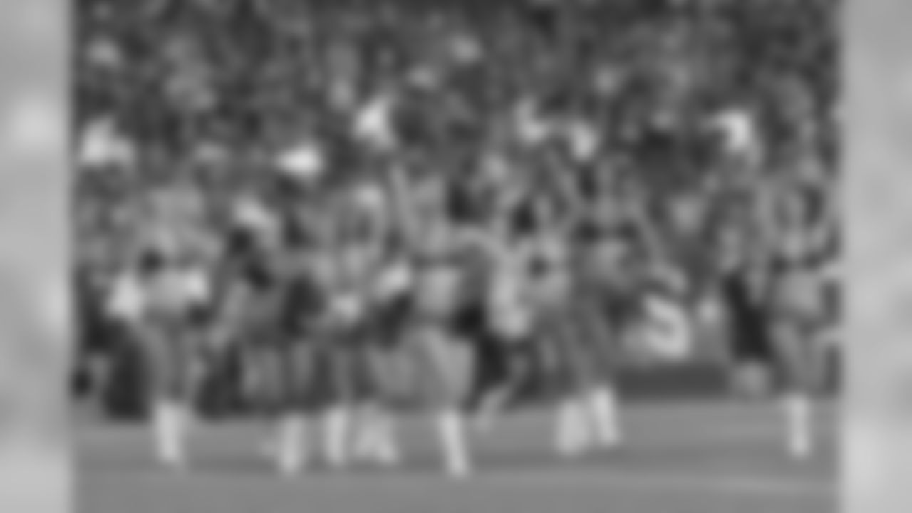 jj081017cl_kn359-watermarked.jpg