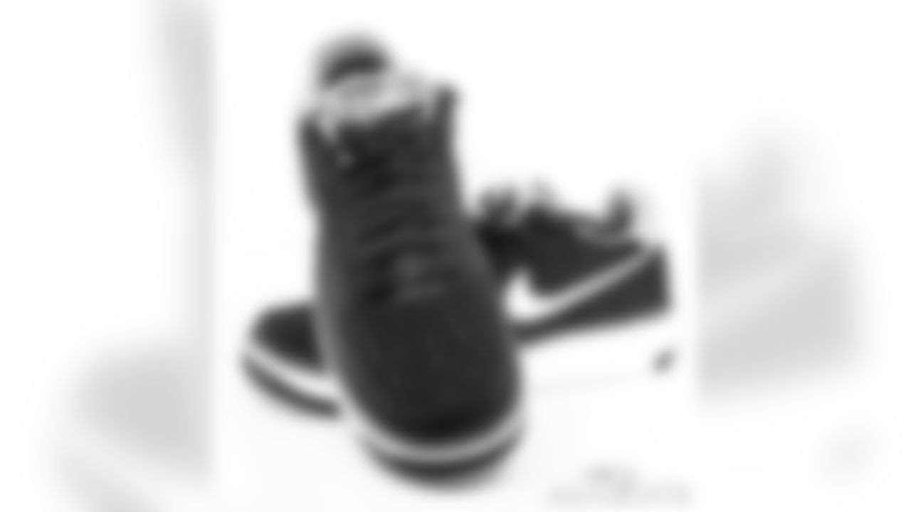 1019220-NikeAirForce1-RKK_Adler24-watermarked
