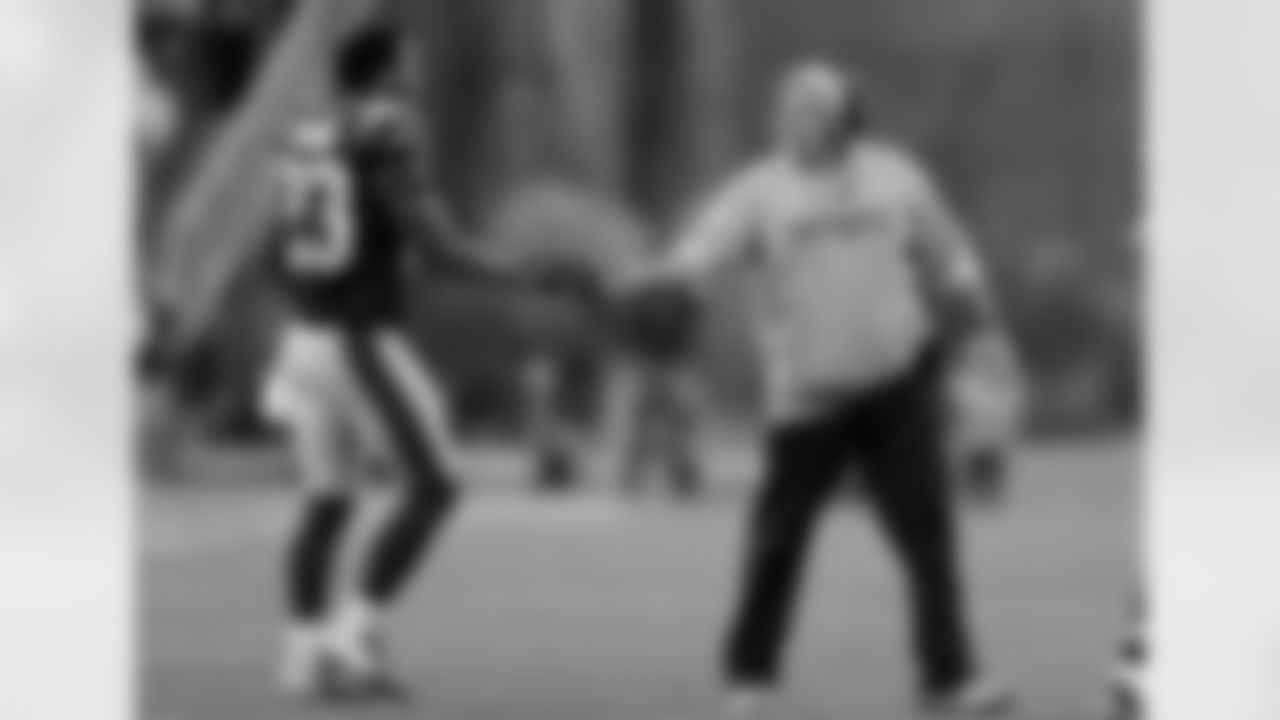 Tom Brady, QB - Brady's return will be the story of the weekend in the NFL. But how will TB12 play after four weeks away from a team that's literally in mid-season form at this point while he's making his debut.