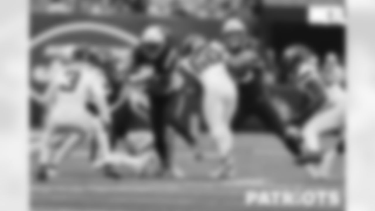 Patriots running back Rhamondre Stevenson (38).