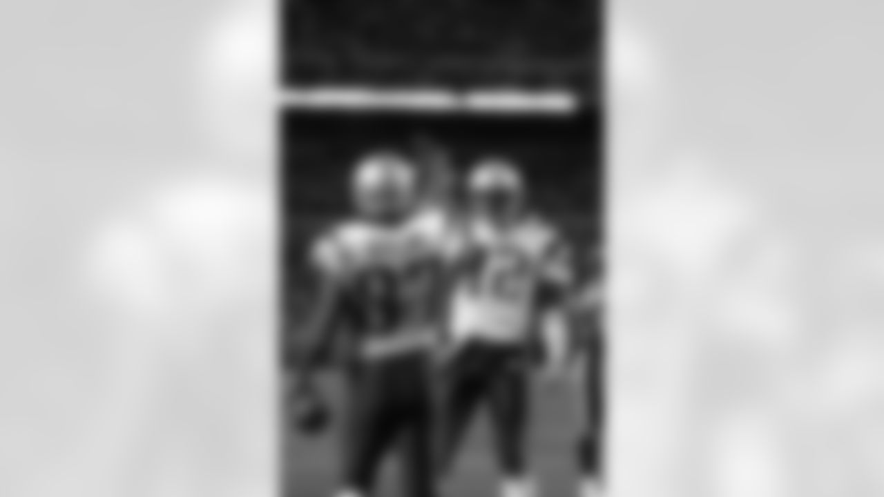 New England Patriots @ Pittsburgh Steelers

Photo by: KEITH NORDSTROM
Pittsburgh, Pennsylvania, 10/31/04