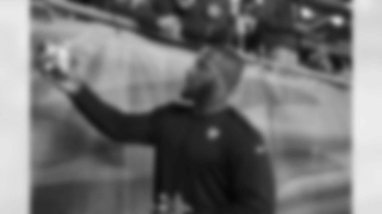 Jonas Gray